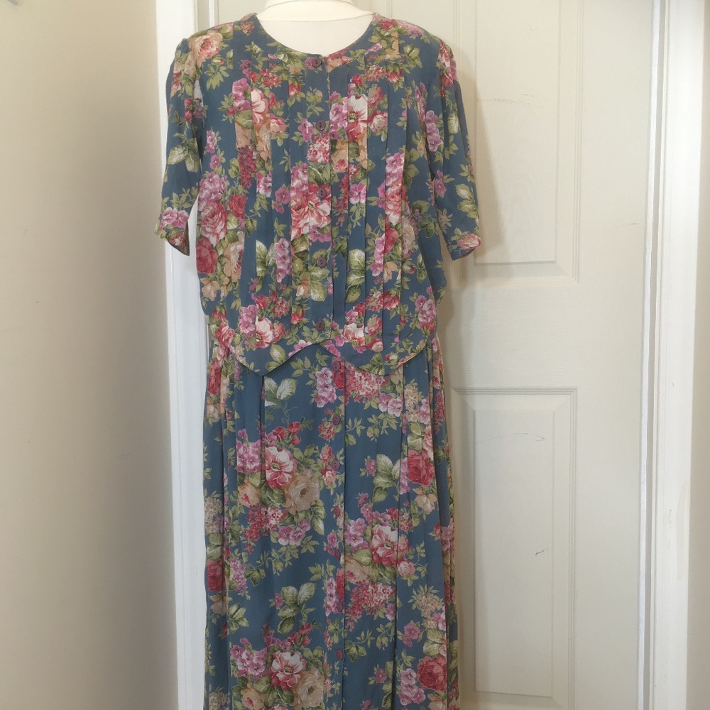 April Cornell Trading matching floral skirt and top, summer, size small